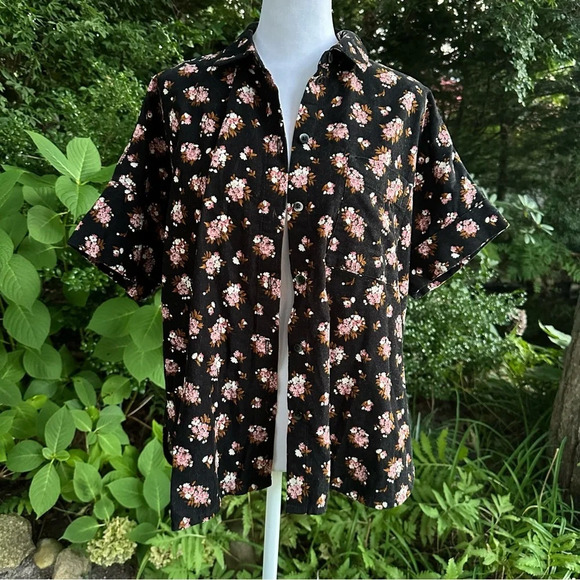 Madewell Corduroy Daily Button Down Shirt in Homestead Bouquet Small - Picture 5 of 14